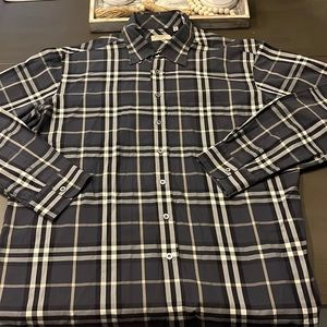 Burberry London Classic Fit XL Button Down dress shirt